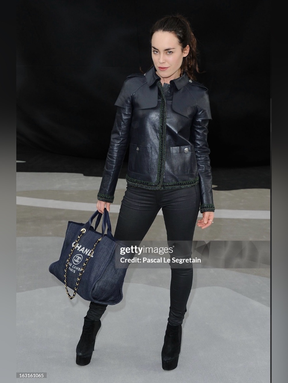 Chanel 2012 spring navy lambskin leather jacket size 34